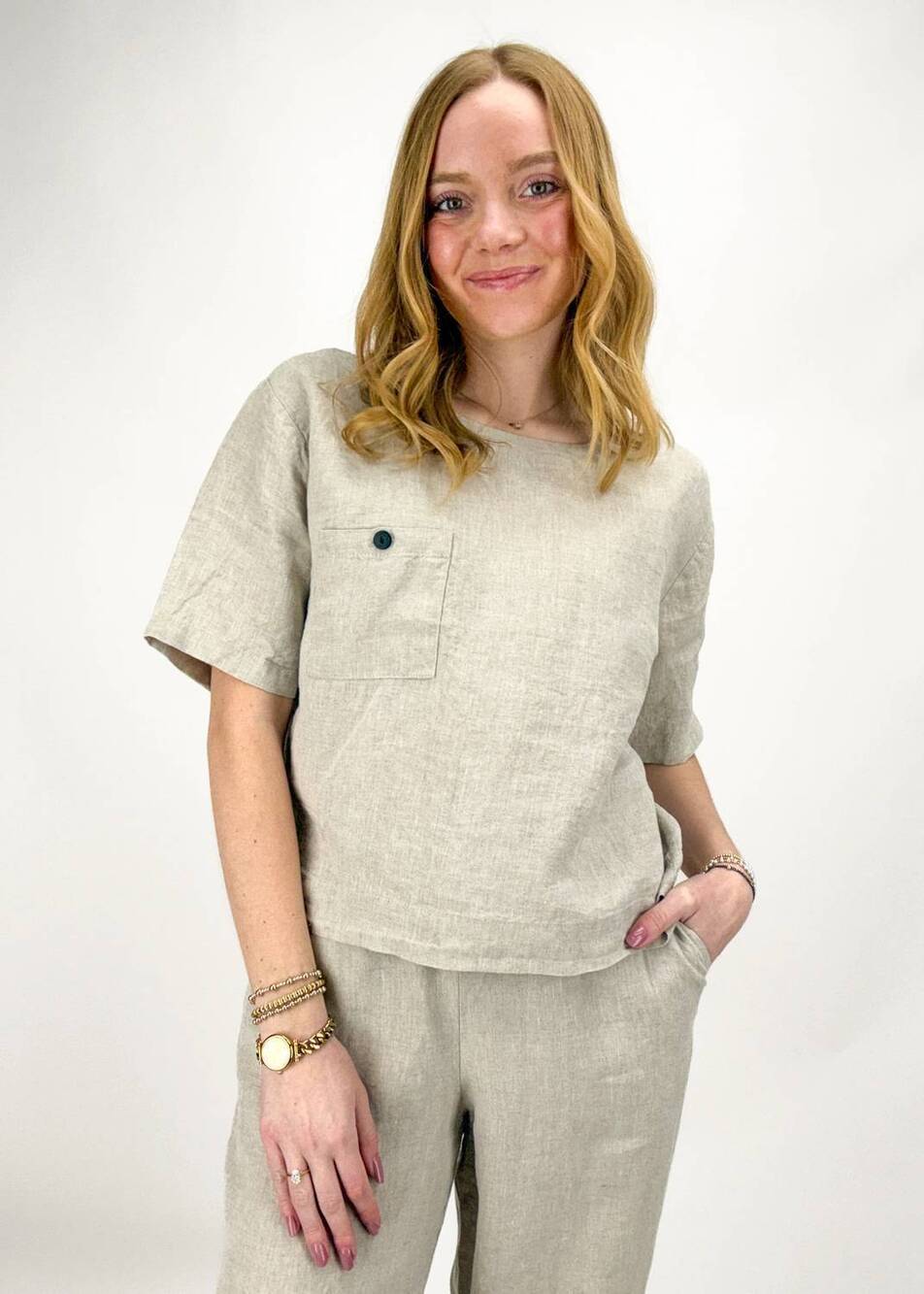 NEW DOLCEZZA carla back button top in tan